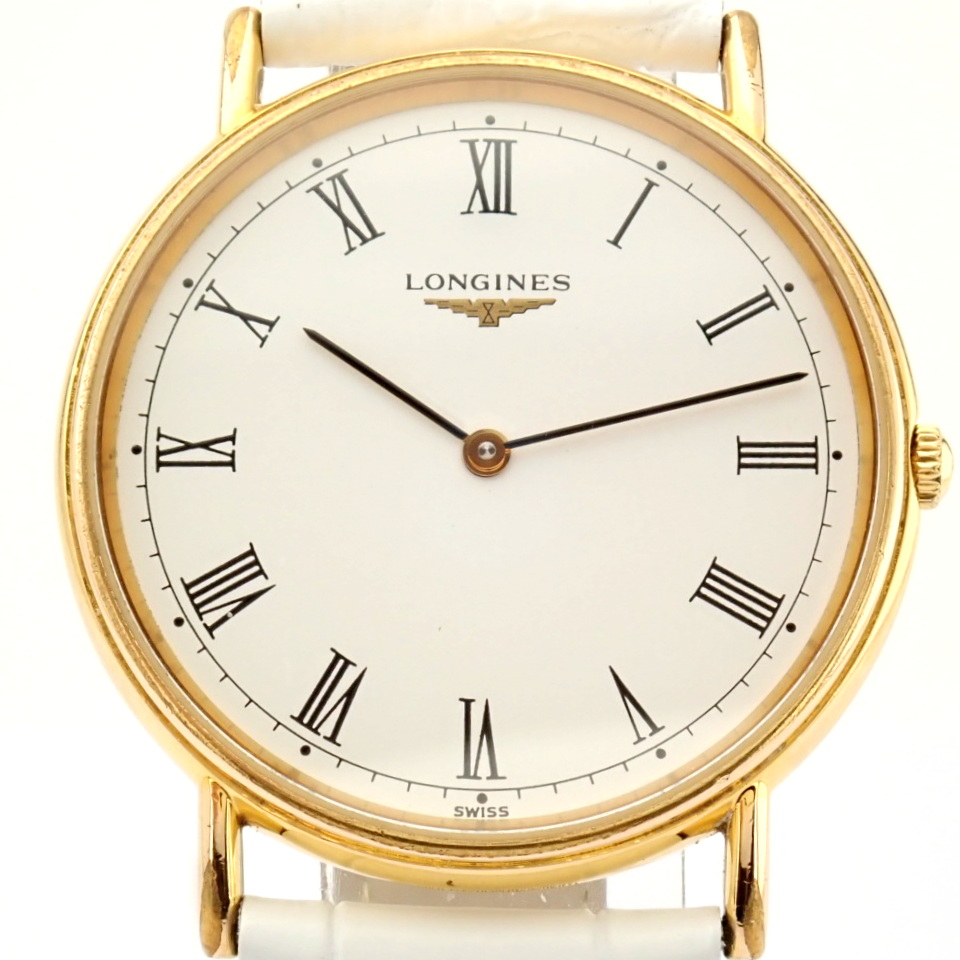 Longines / La Grande Classique - L4.637.2 - Gentlemen's Steel Wrist Watch