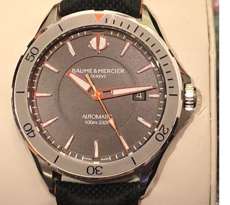 Baume & Mercier / Clifton Club - Gentlemen's Steel Wrist Watch