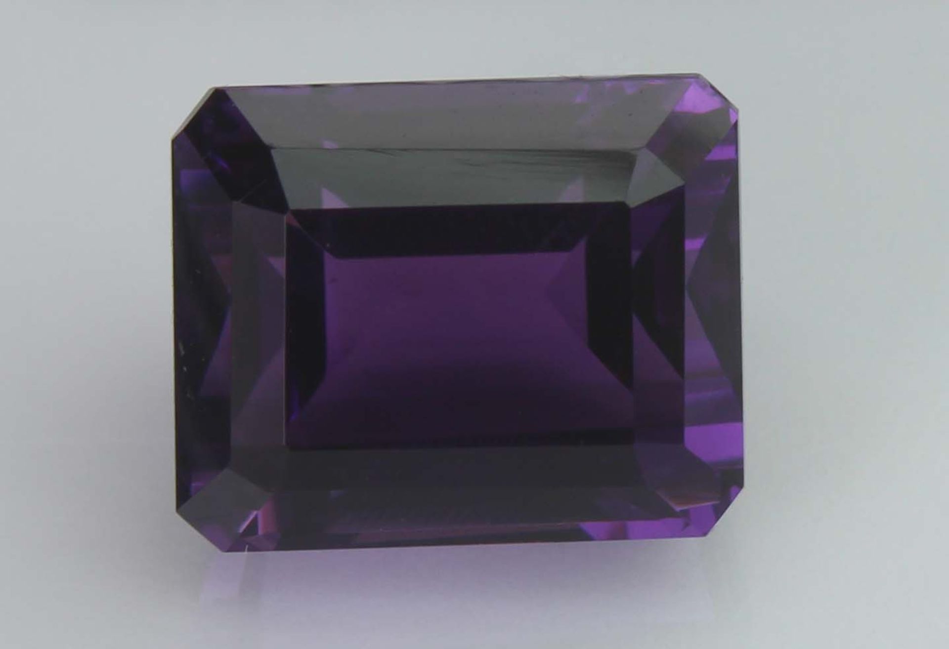 Amethyst 8.85 Ct