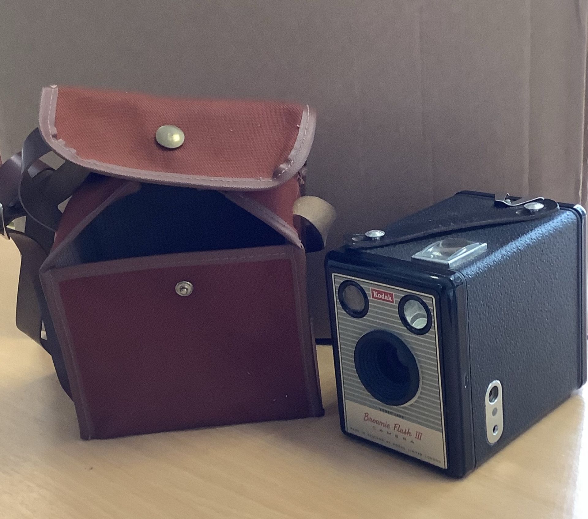 Vintage Kodak Brownie Camera - Image 2 of 3