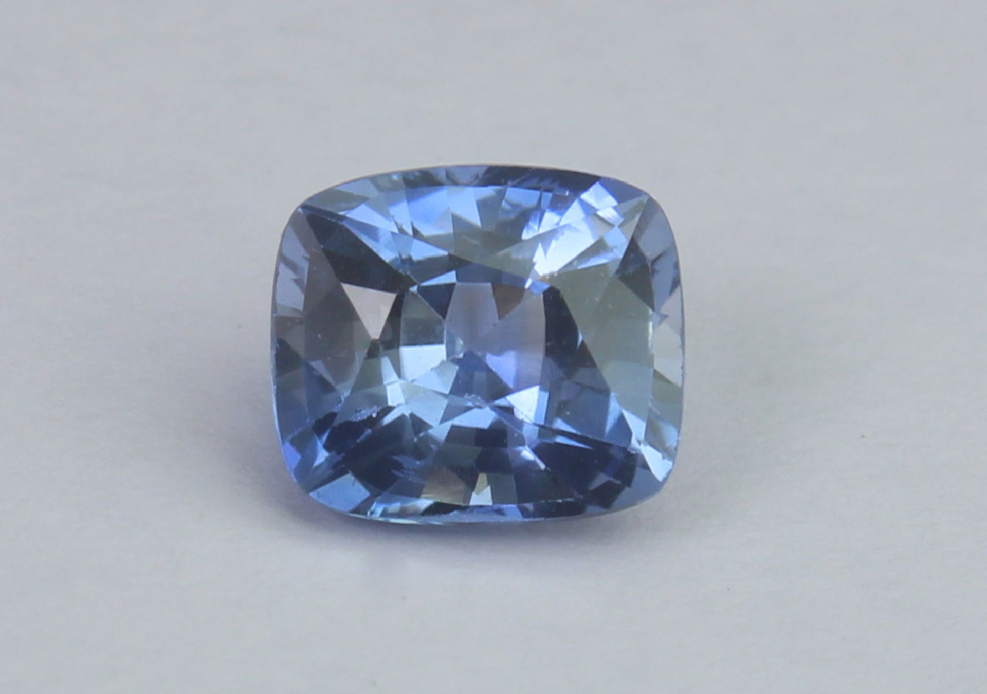 Blue Sapphire, 1.32 Ct - Image 2 of 6