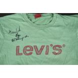 TIM WITHERSPOON Original signature on Levis T-shirt.