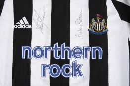 ALAN SHEARER & BOBBY ROBSON Original signatures on the strip