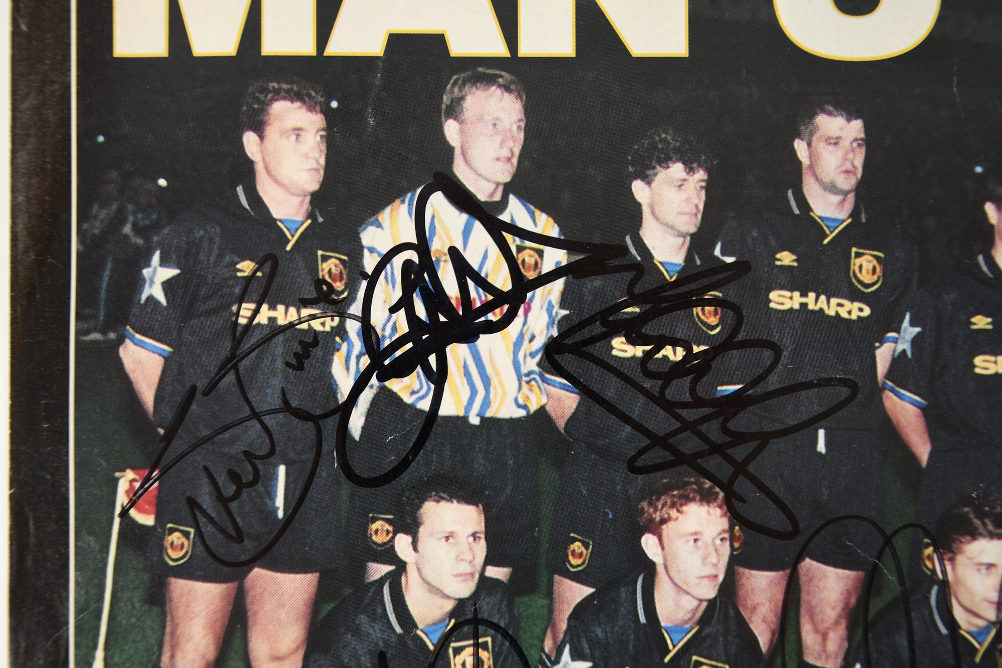 MAN UTD Circa 1994 Original signatures - Image 4 of 5