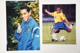 RONALDINHO & ROBERTO CARLOS Original signatures on photo.