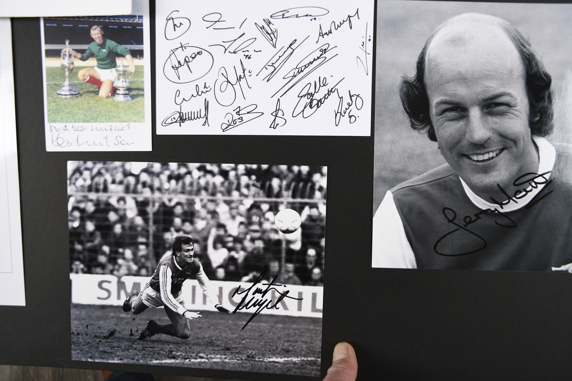 ARSENAL FC Original signatures - Image 7 of 7