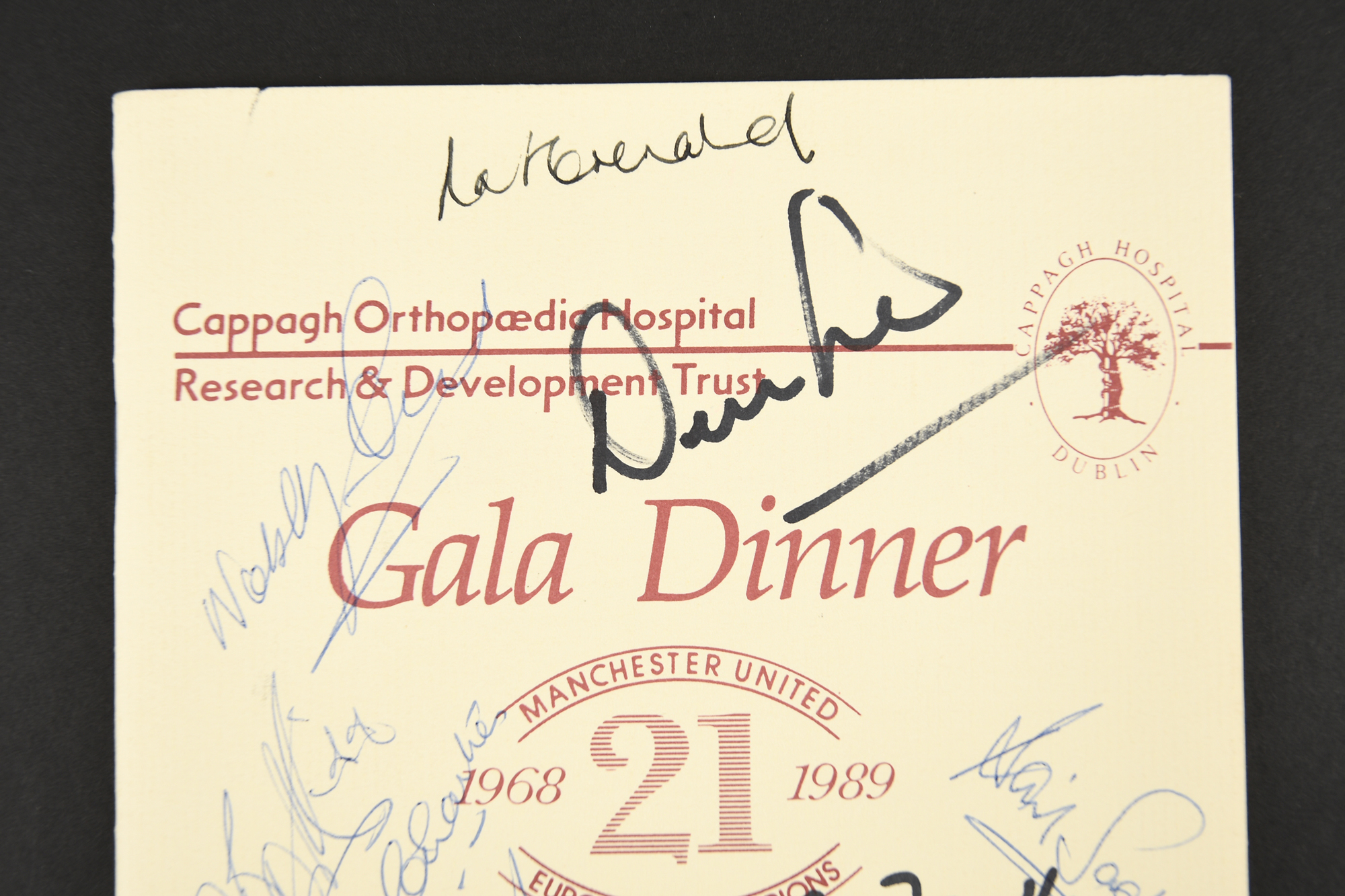MANCHESTER UNITED Original signatures - Image 2 of 4
