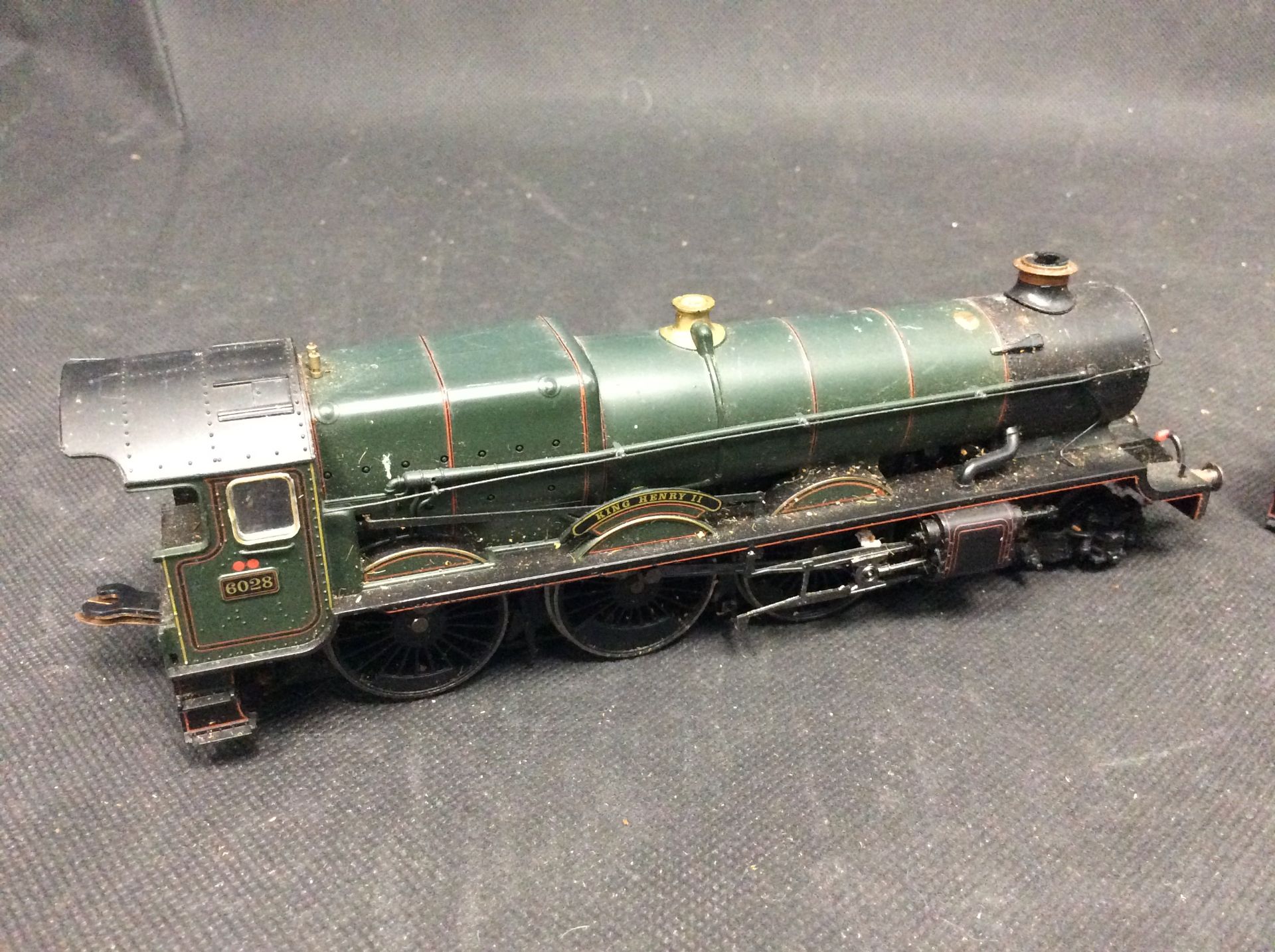 Hornby 6028 King Henry II great western loco - Image 2 of 3