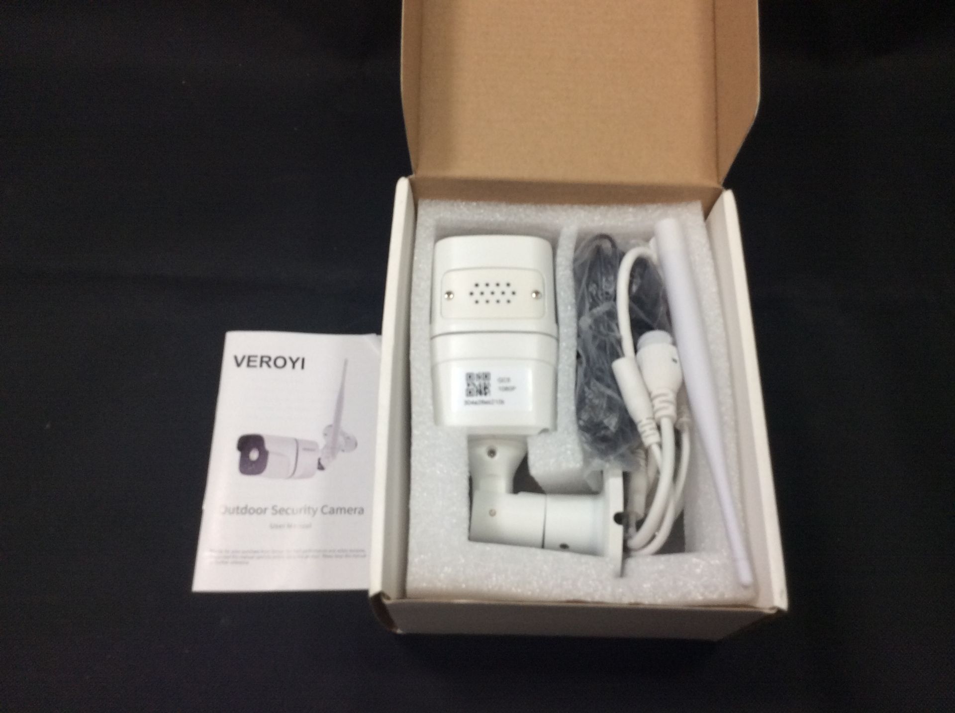 Veroyi outdoor security camera - Image 2 of 2