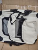 White Folding pet carrier RRP £30 Grade U