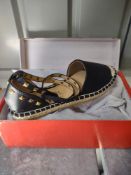 Ladies Sandals Black size 7 RRP £30 Grade A