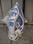 Phillips Steam Iron RRP £60 Grade U