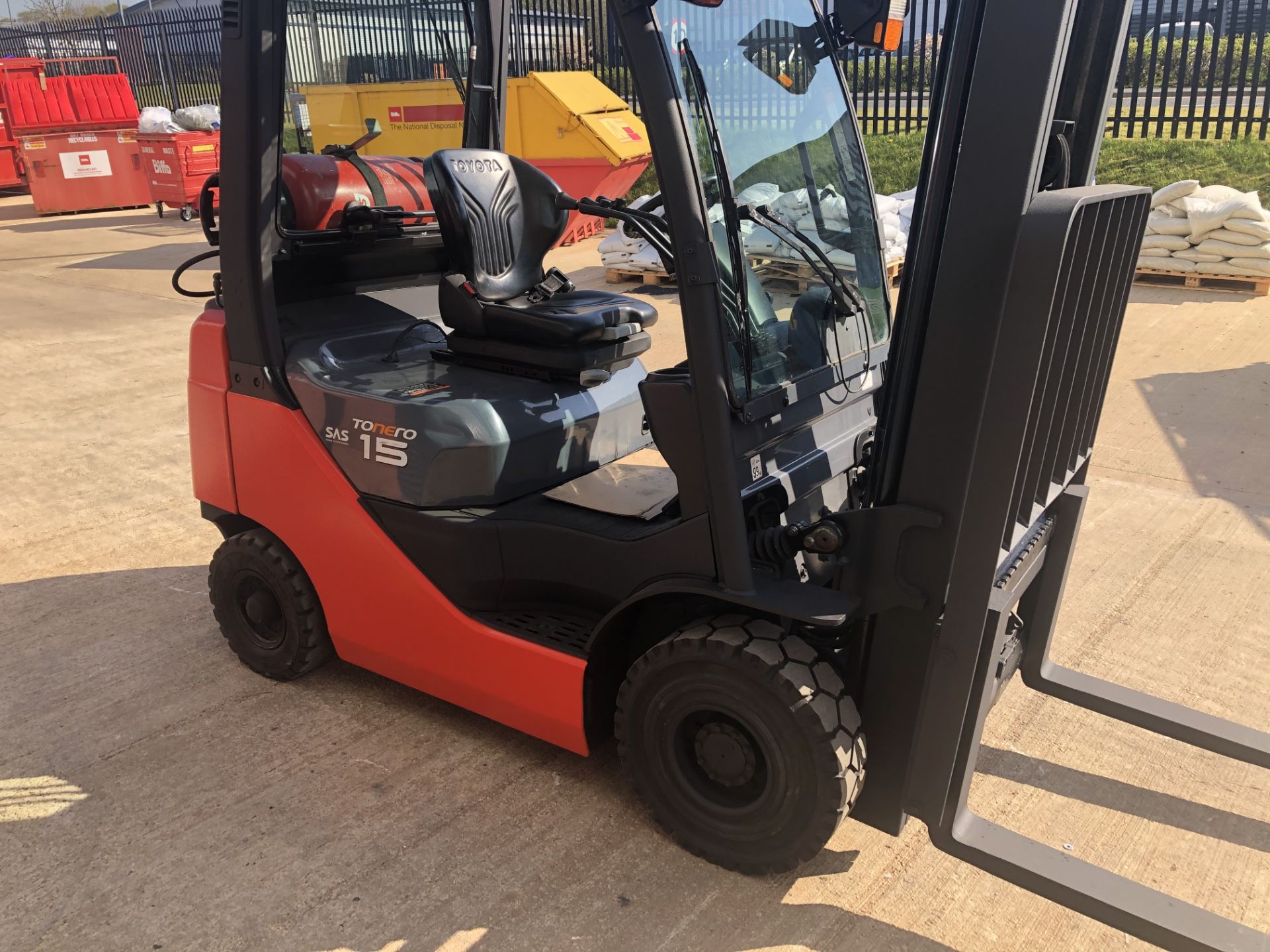 Toyota 02-8FGF15 Gas Forklift Truck - Image 2 of 6