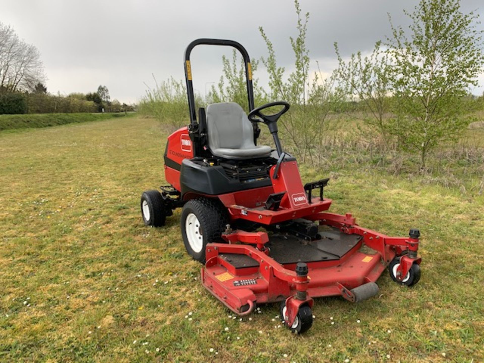 Toro 3280 Ground Master Outfront Ride On Mower - Image 2 of 6