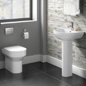 New & Boxed Cesar Back To Wall Toilet Inc Soft Close Seat. 621Bwp Made From White Vitreous