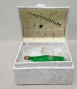 6 Heart Shaped Roses Plus 12 X Musical Congratulation Box