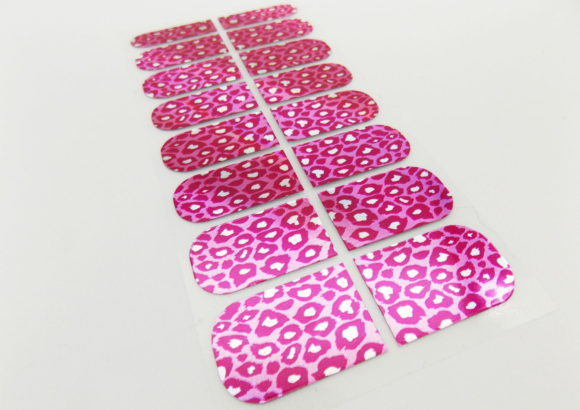 144 Packs Of Professional Nail Art Wrap Transfers - 3 Different Animal Print Styles - Image 4 of 10