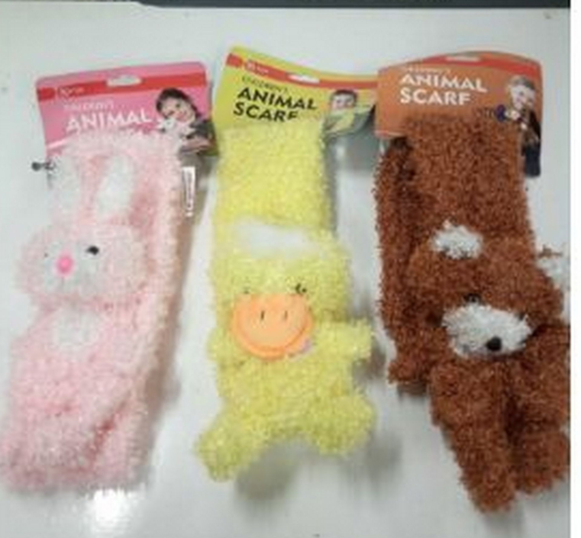 Brand New 40 Childrens Animal Scarfs, Winter