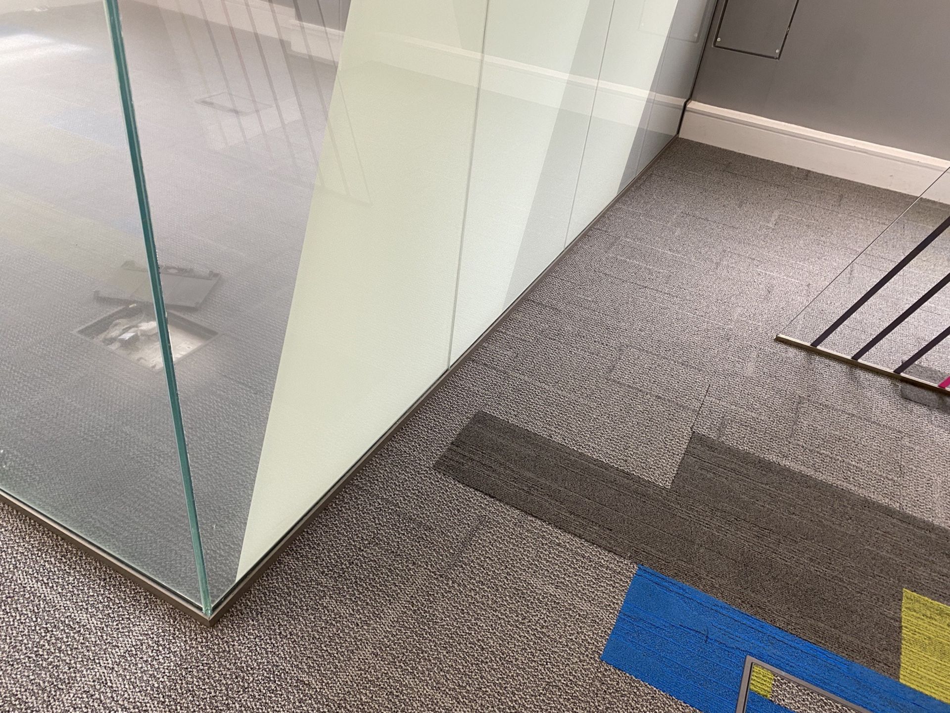 Glass office partition. Laminated - Image 6 of 6