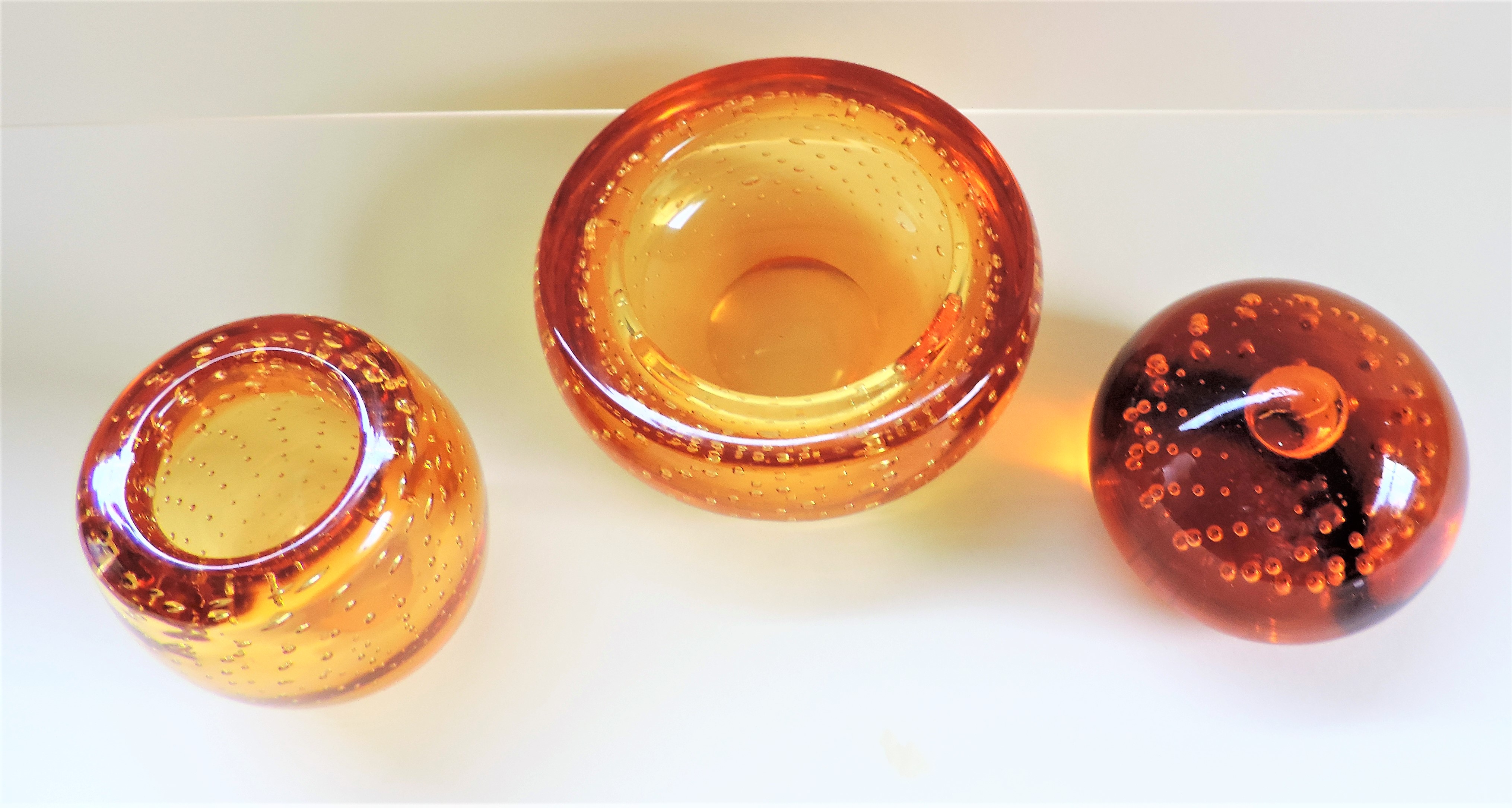 Whitefriars Glass 3 Items Whitefriars Amber Bubble Glass - Image 2 of 6