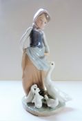 Lladro Porcelain Figurine Girl with Geese Feeding Time