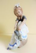 Vintage Lladro Nao Figurine 19cm tall