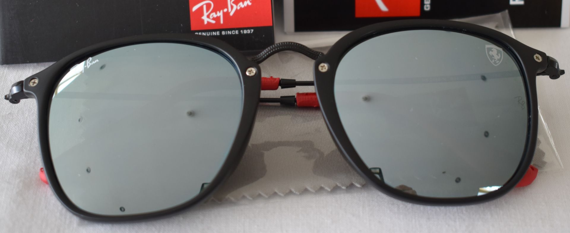 Ray Ban Sunglasses(Ferrari) ORB2448N 614/30 *3N - Image 2 of 4