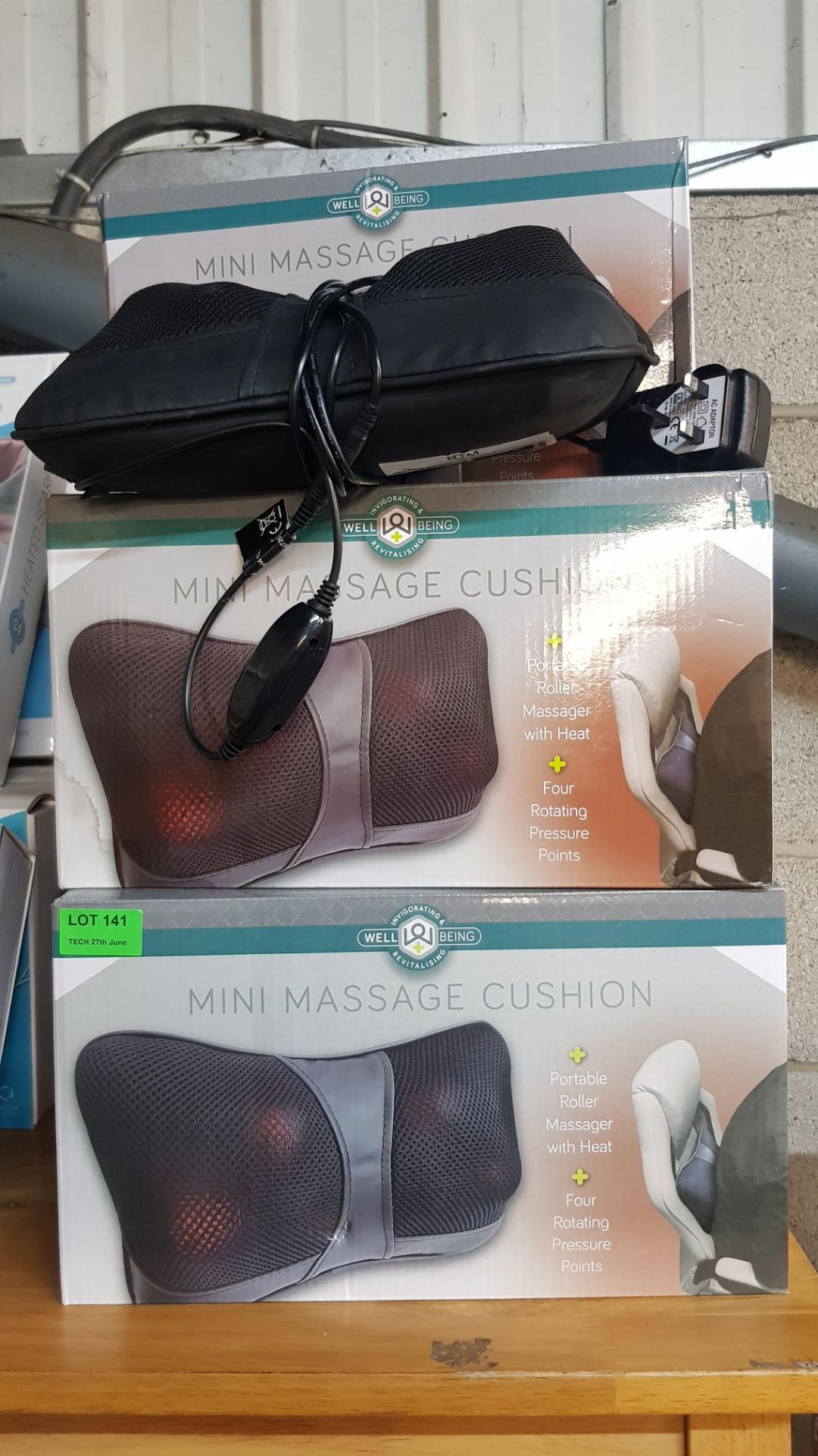 (R14E) 12x Well Being Mini Massage Cushion (1x No Box) - Image 2 of 2