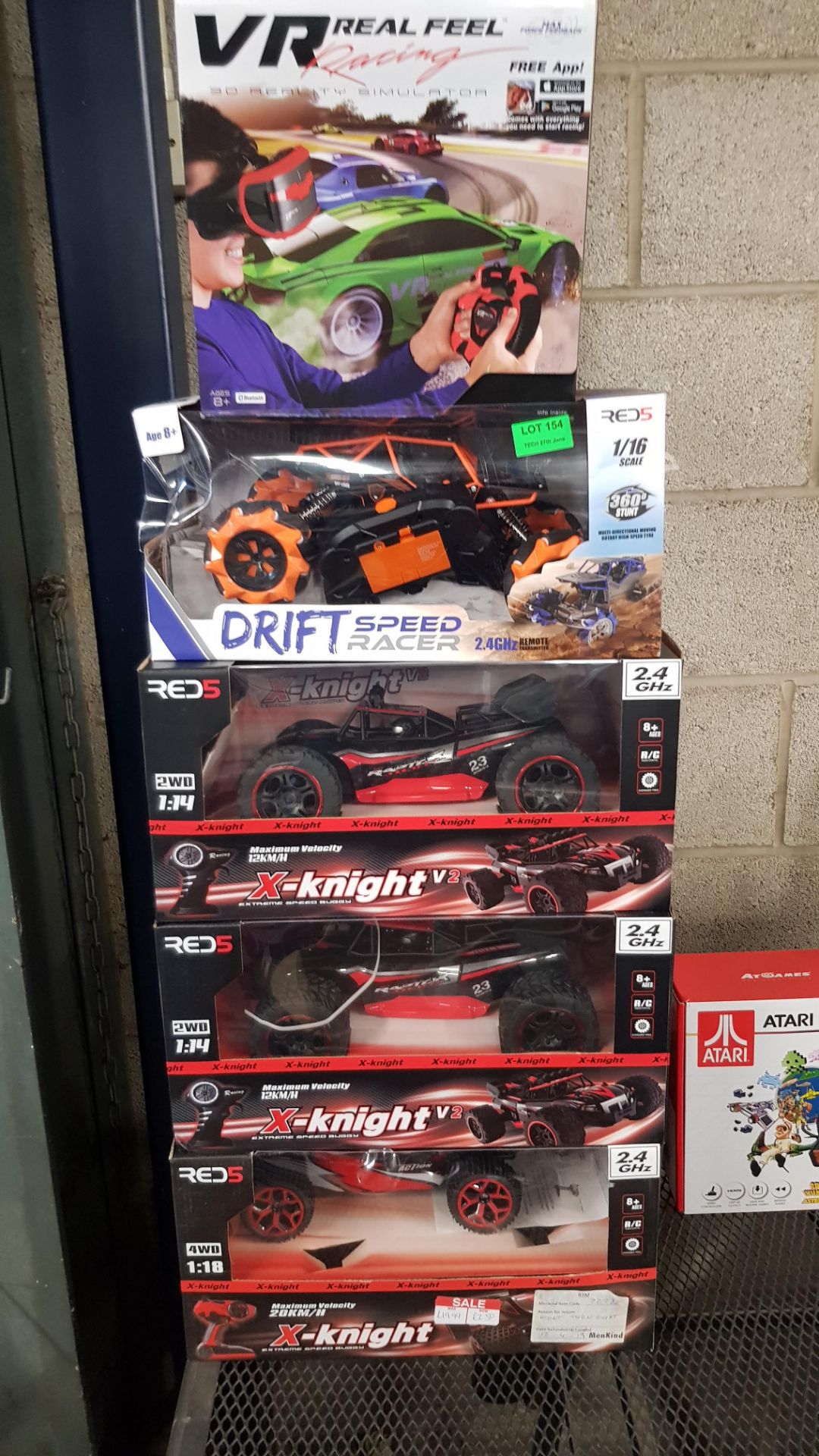 (R14G) 5 Items. 4x Red5 X Knight V2 Extreme Speed Buggy RC. 1x Red5 Drift Speed Racer RC. 1x VR Rea - Image 4 of 4