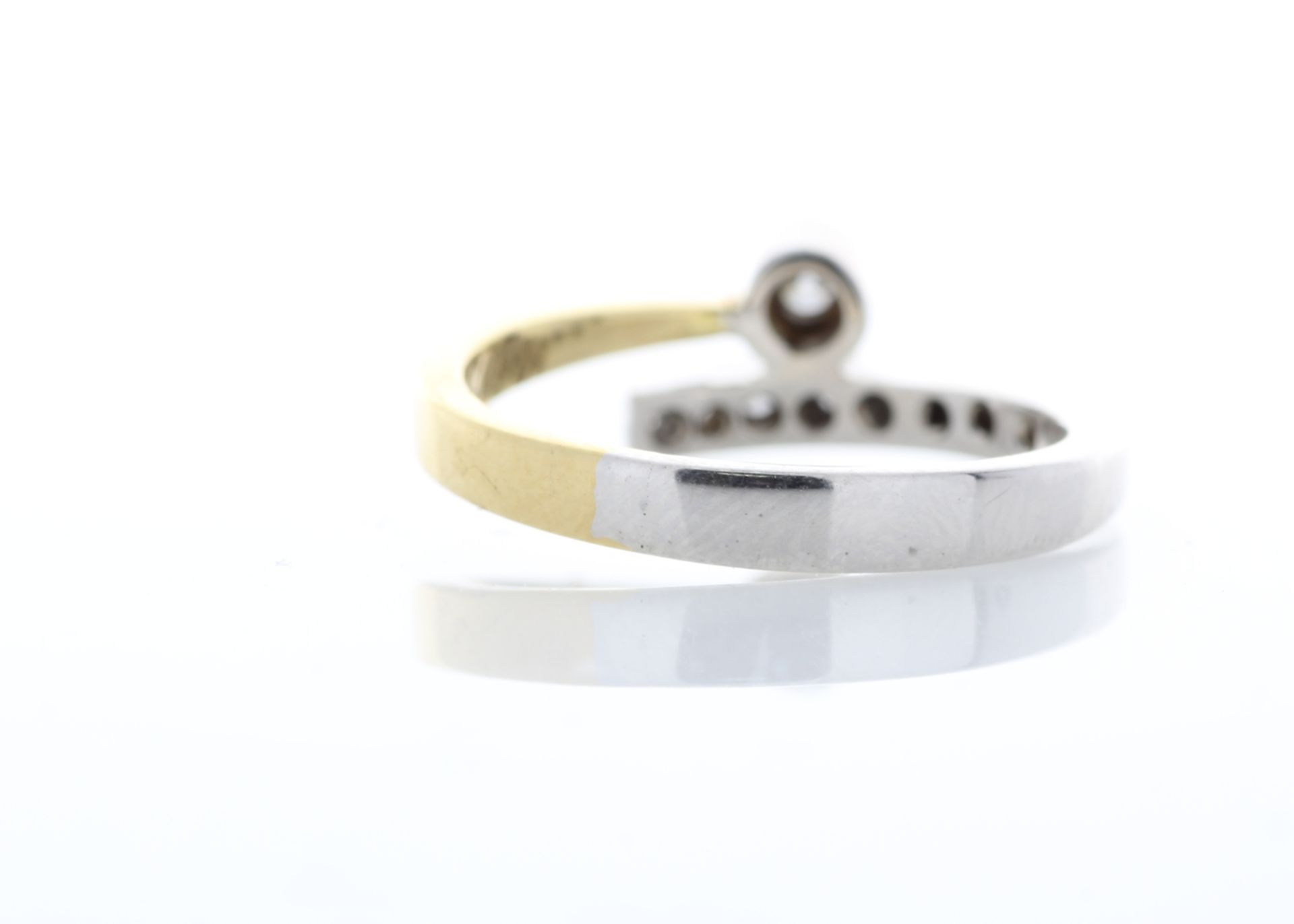 18k Stone Set Shoulders Diamond Ring 0.11 Carats - Image 3 of 5