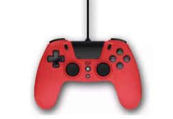 10x Gioteck VX4 Premium Wired Controller PS4 And PC. (5x Red. 5x Camo)