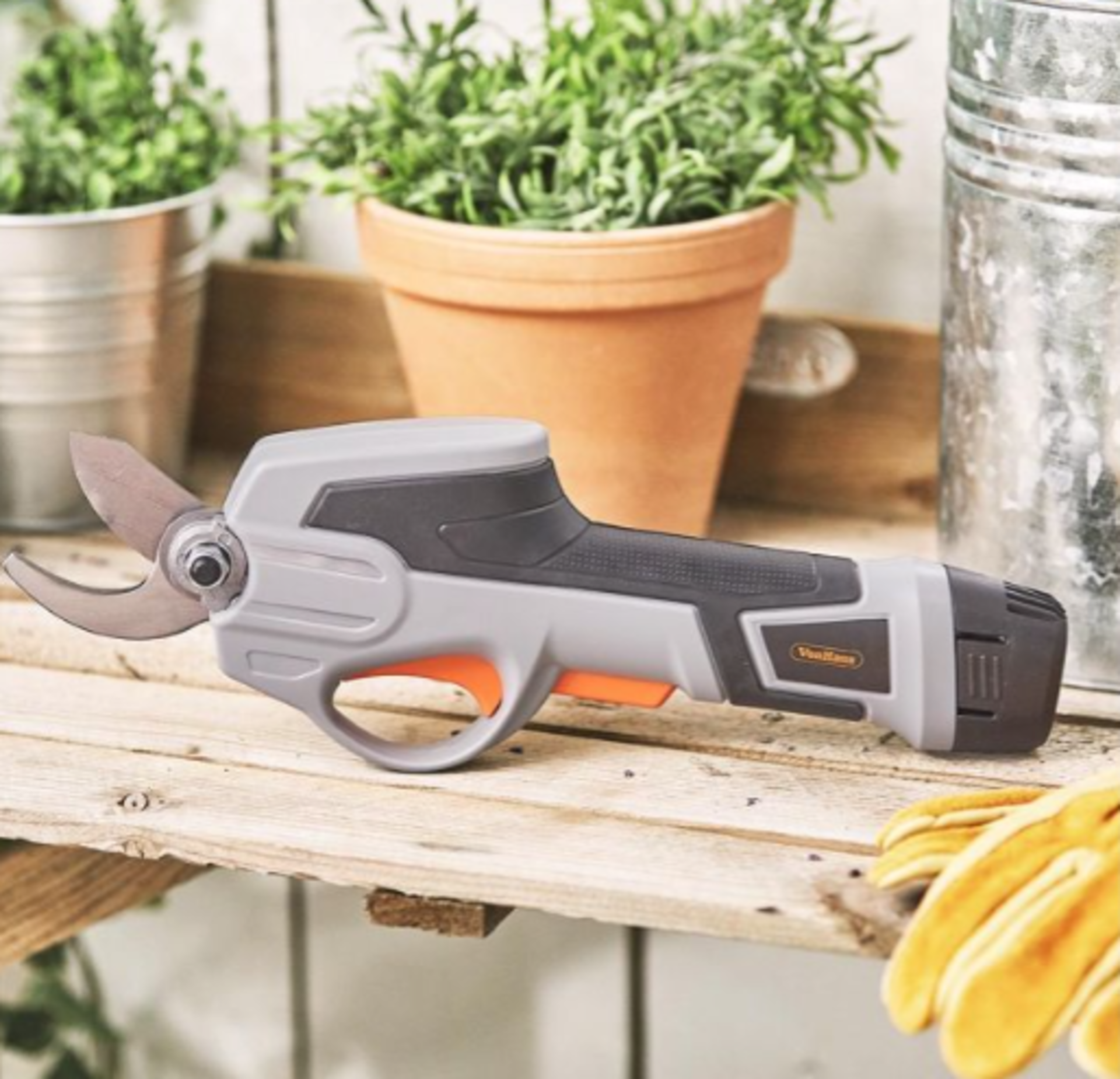 7.2V Cordless Garden Pruner