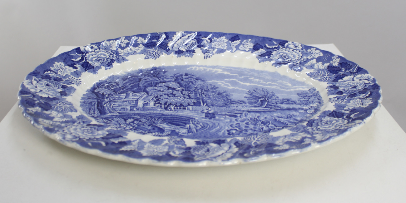 Large Wood & Sons Blue & White Oval Platter - Image 2 of 4