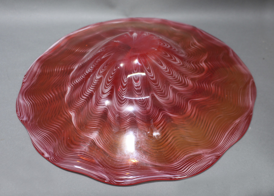 Large Shallow Vintage Art Glass Bowl - Image 6 of 6