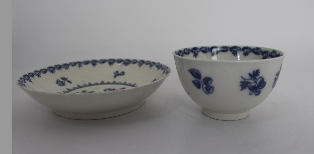 18th Century Caughley Porcelain Cup & Saucer c.1785 - Image 10 of 11
