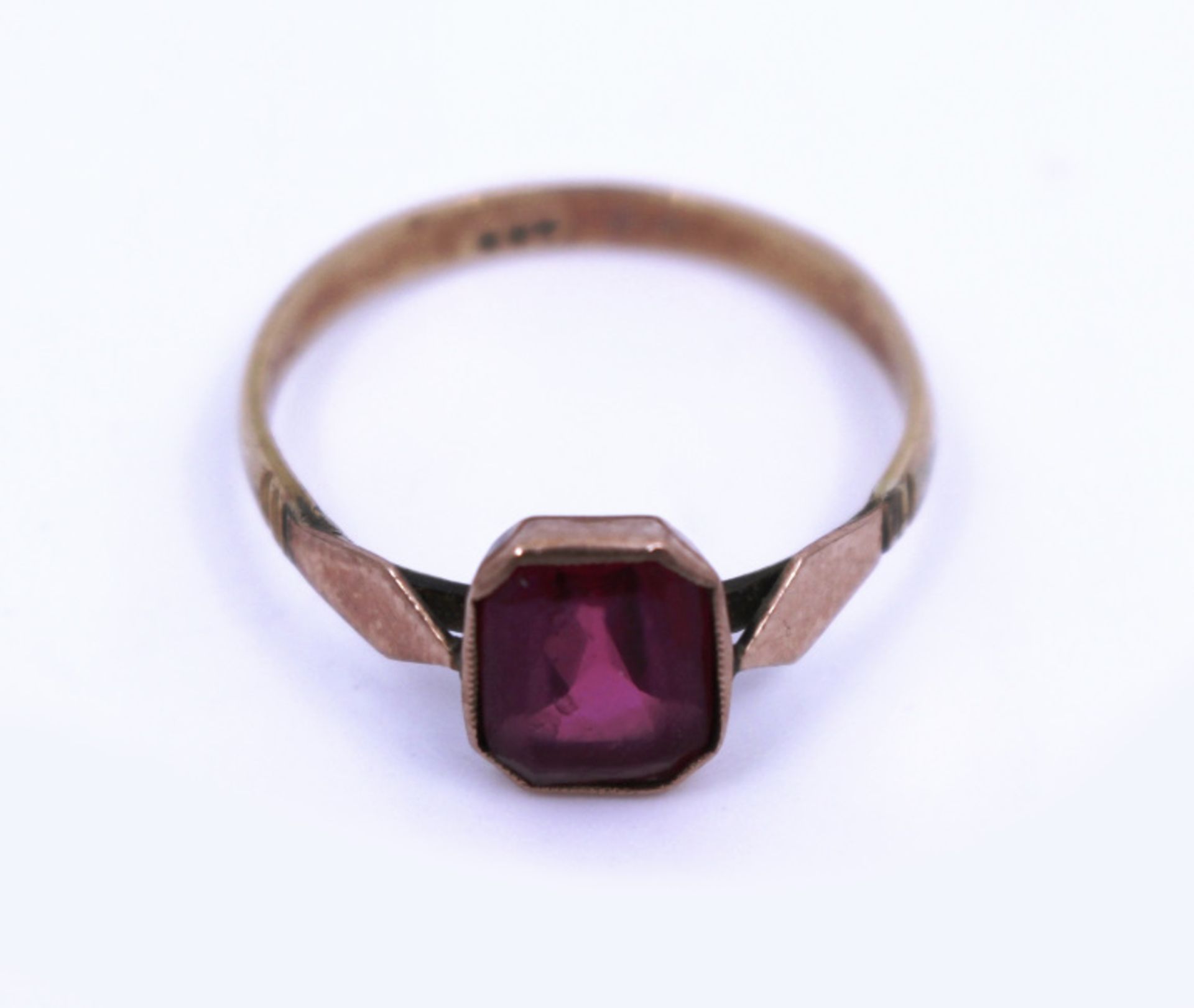 English Ruby Set Rose Gold 9ct Ring c.1930 - Image 2 of 5