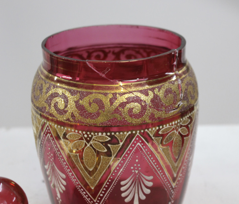 Gilded Venetian Cranberry Glass Lidded Jar - Image 3 of 3