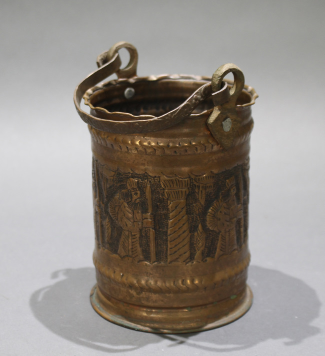 Handled Copper Pot - Image 2 of 3