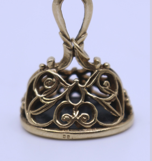 Vintage Gold Agate Inset Fob - Image 3 of 5