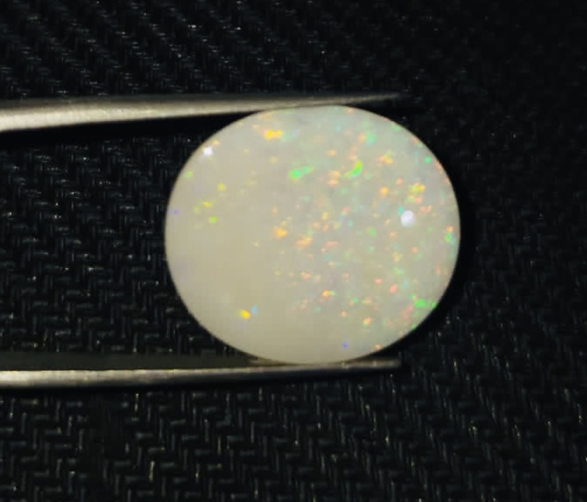 Natural Australian Opal Gemstone - Image 2 of 3