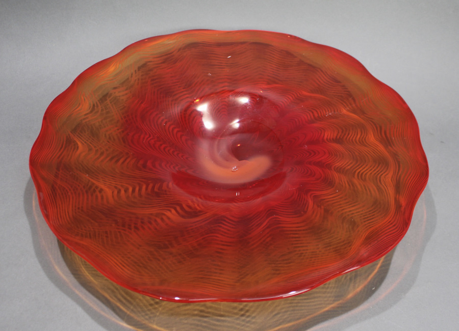 Large Shallow Vintage Art Glass Bowl - Image 4 of 6