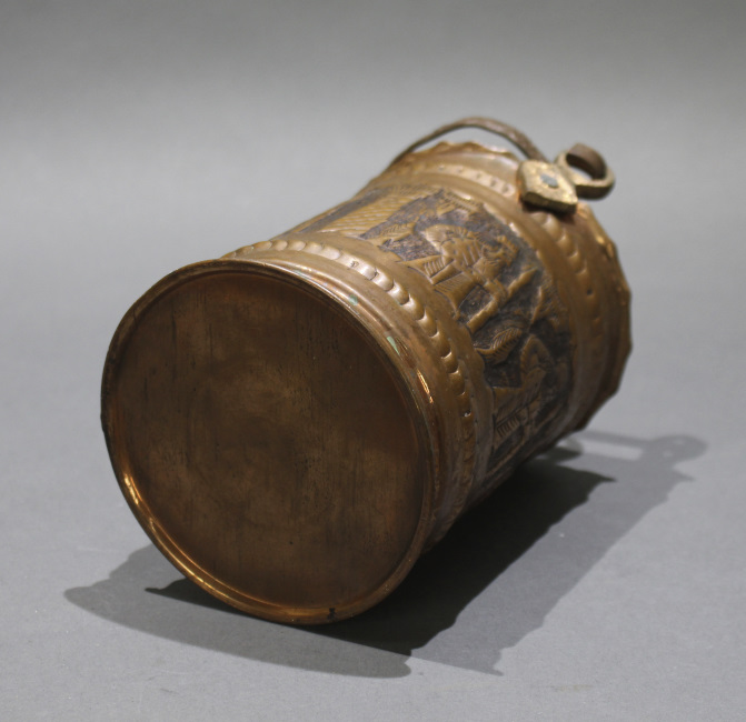Handled Copper Pot - Image 3 of 3