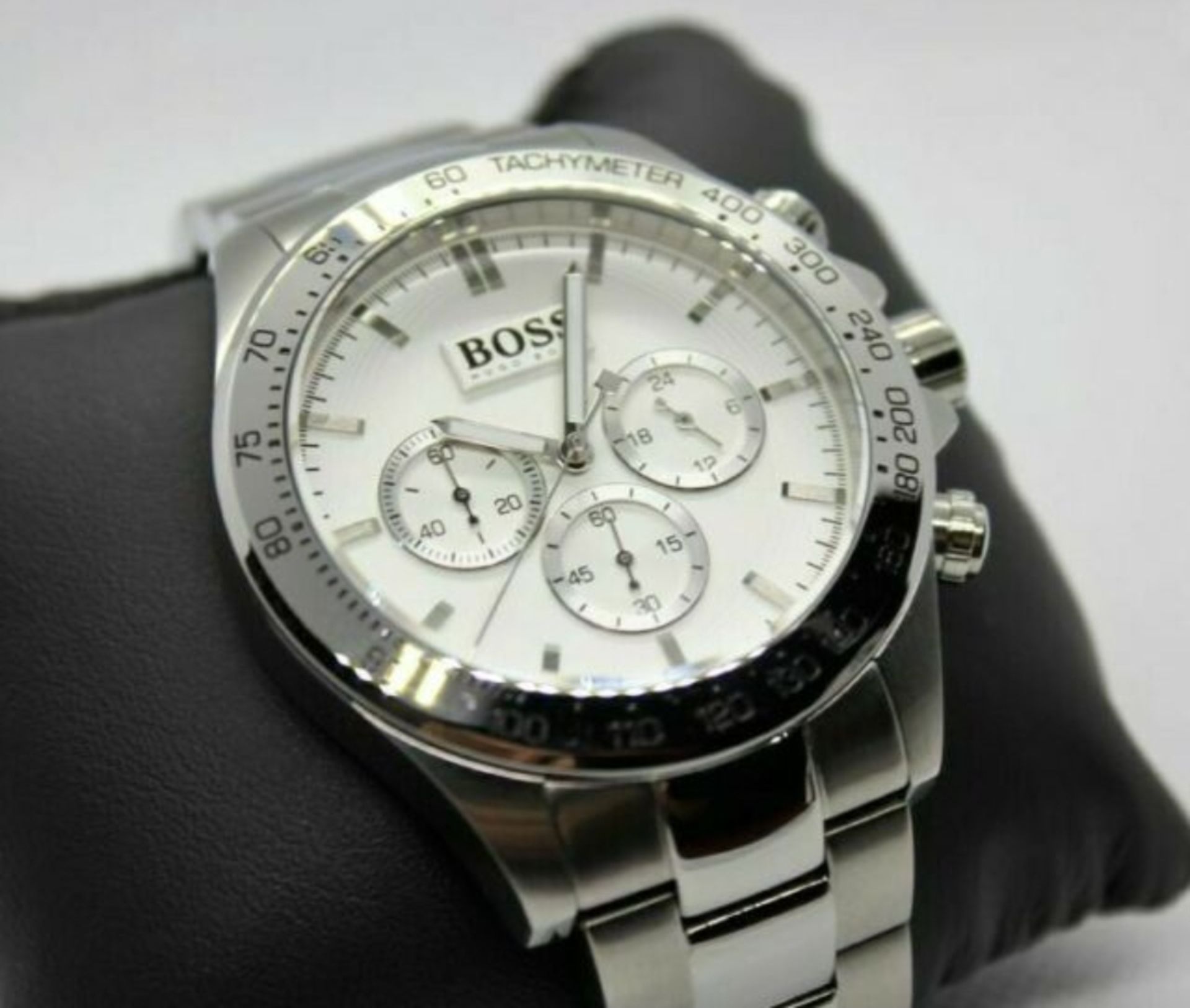 Hugo Boss Men's Ikon Silver Bracelet Chronograph Watch 1512962æ Rugged And Purposeful Whilst - Image 3 of 4