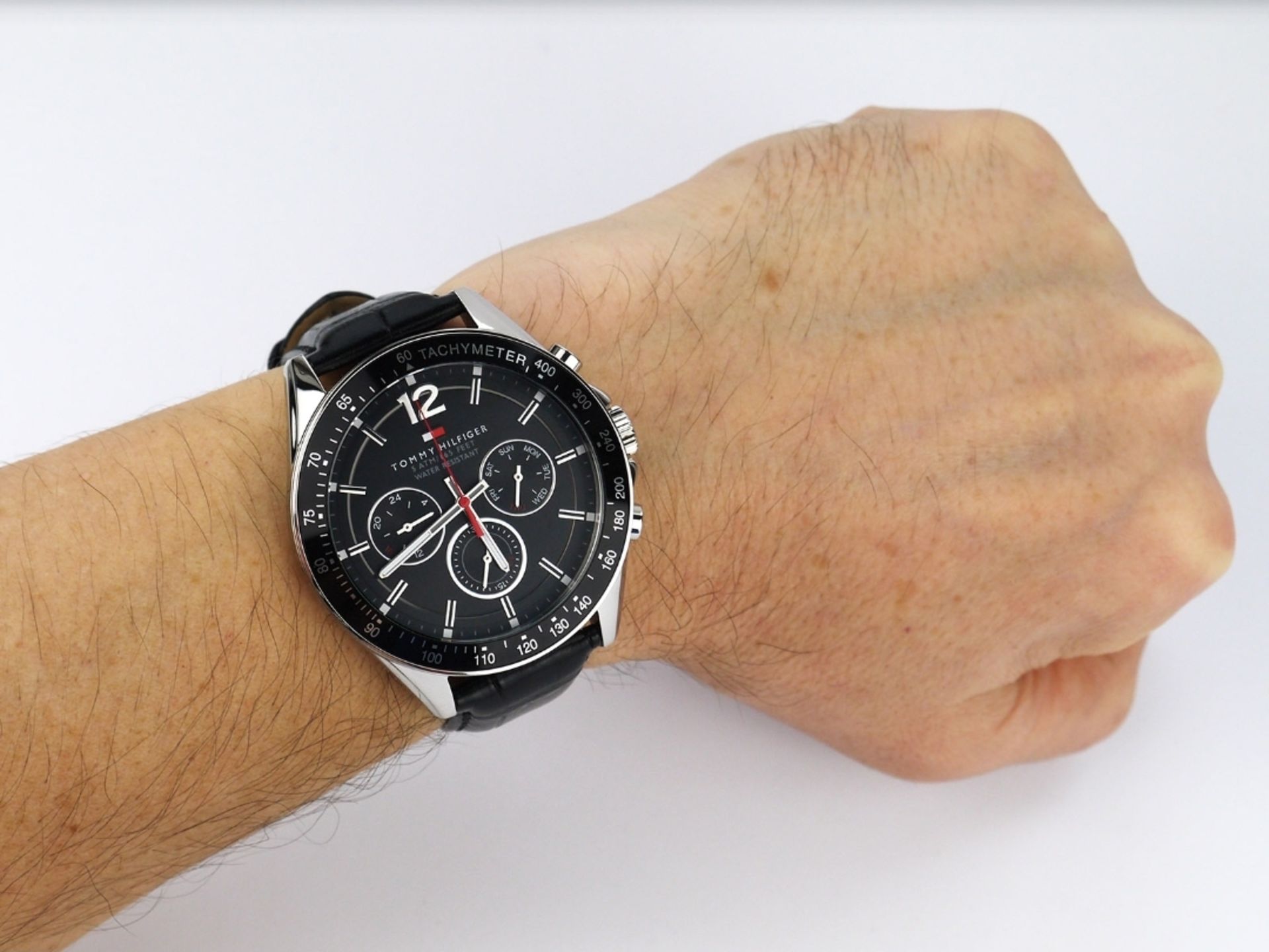 Men's Tommy Hilfiger Multi-Function Leather Strap Watch 1791117æ Men's Tommy Hilfiger Watch - Image 3 of 5