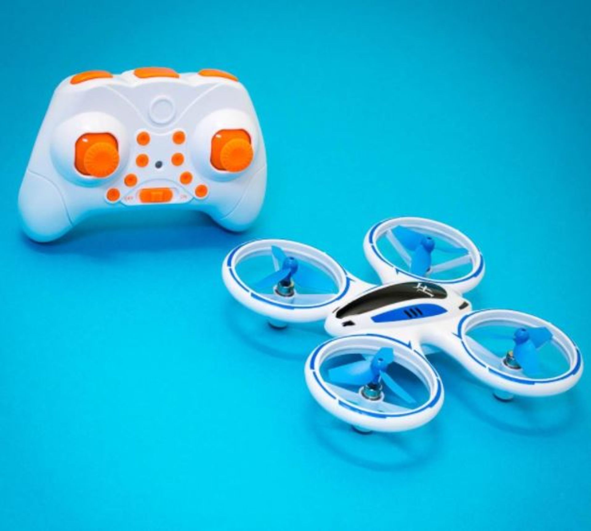 (R2N) 9x Red5 The Illuminator Light Up Drone. 2x Red5 Virtually Indestructible Drone