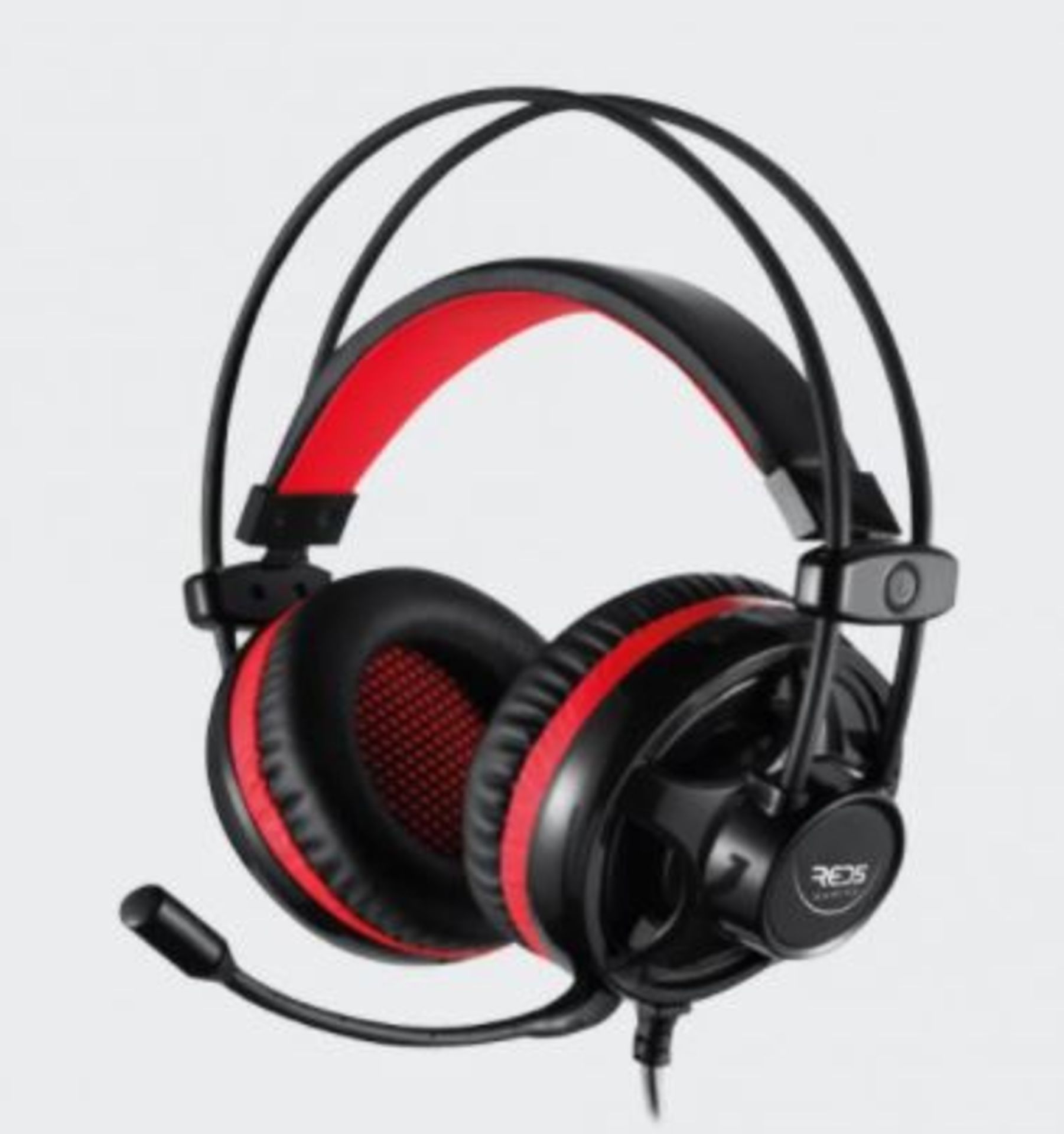 (R2K) 6x Red5 Gaming Headset. 4x Nova. 2x Comet.