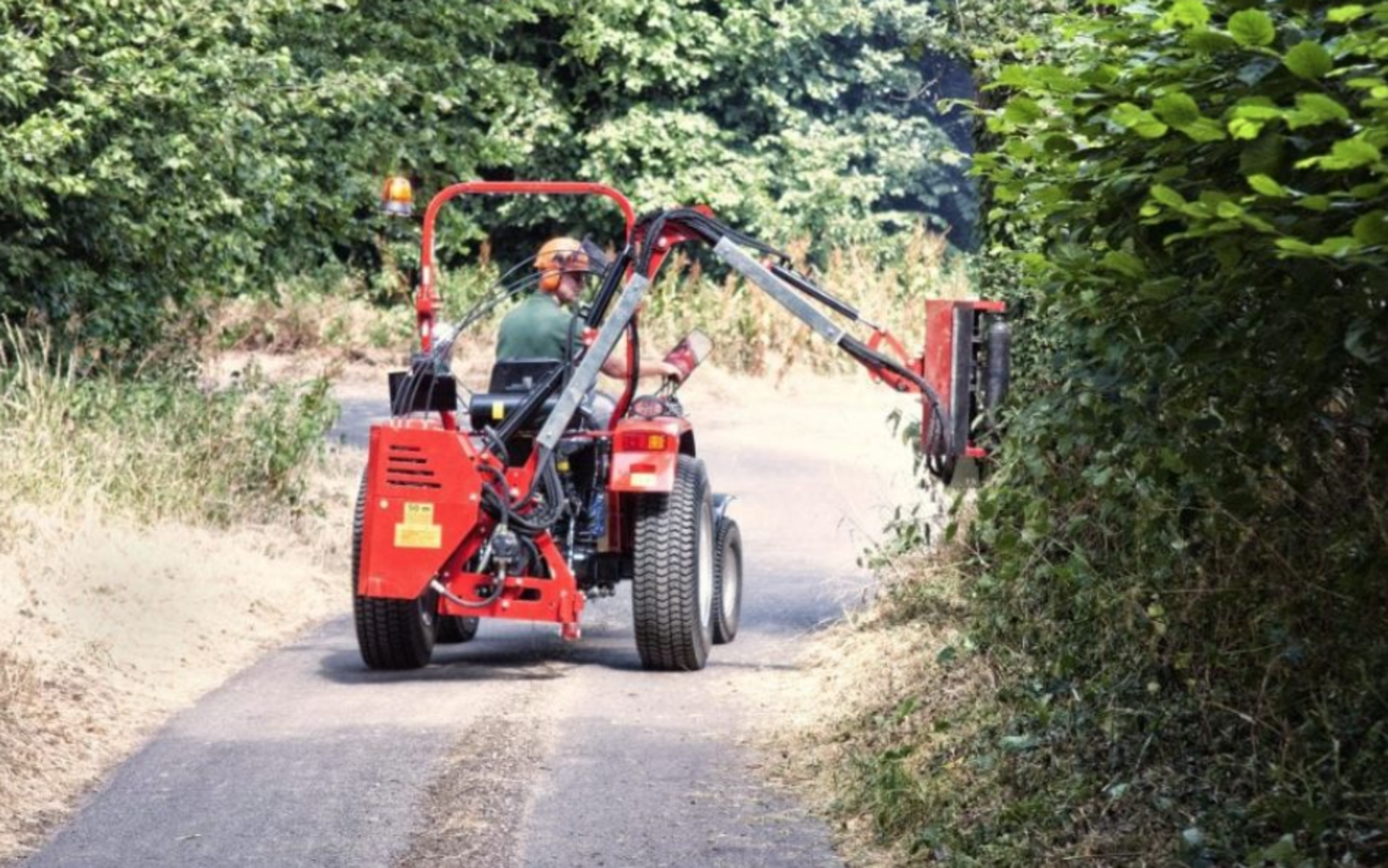 WAM80 Winton Flail Hedge Cutter 80cm - Image 4 of 4