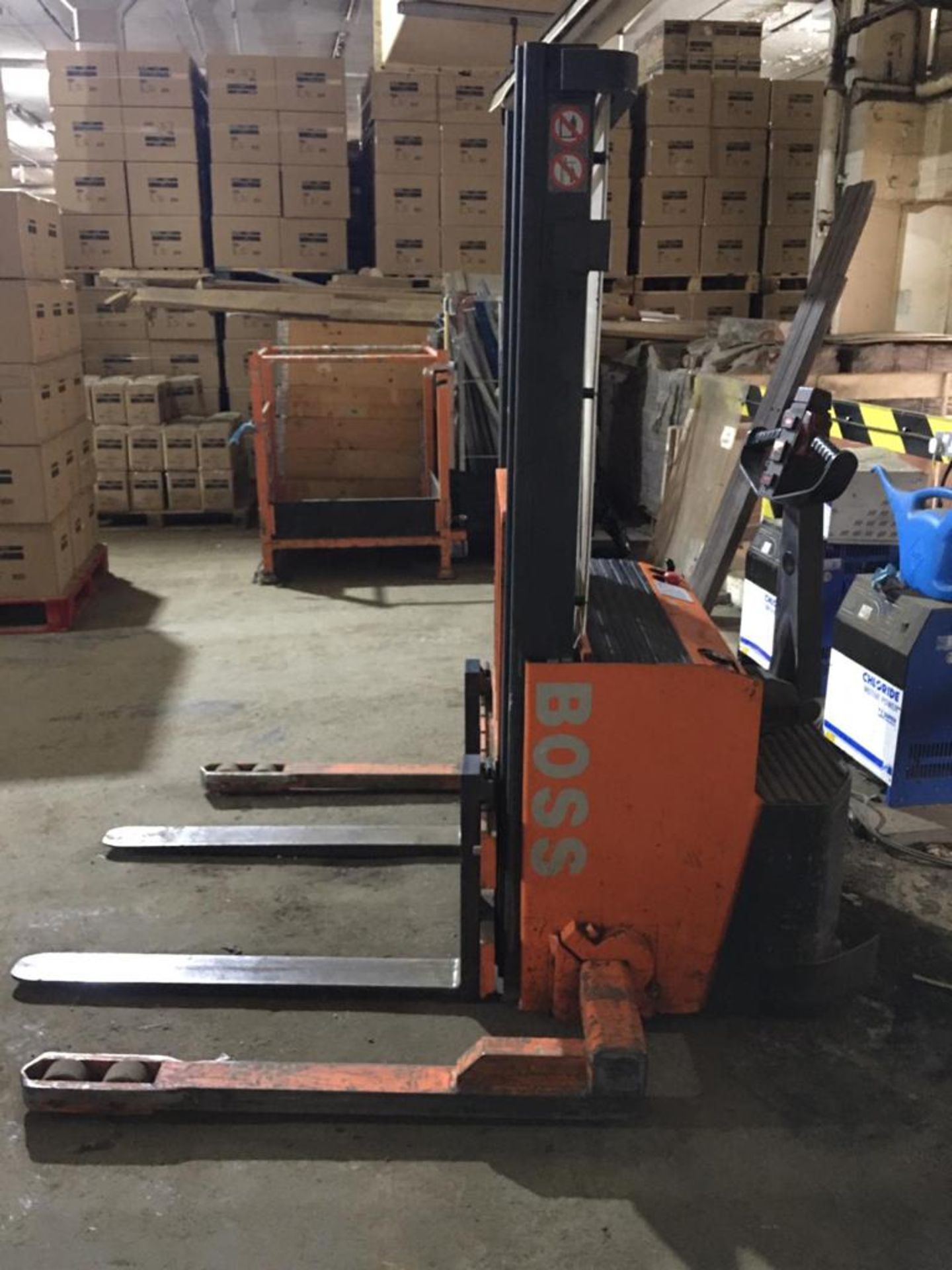 Pallet lifter/mover - Spares or Repairs - Image 2 of 10