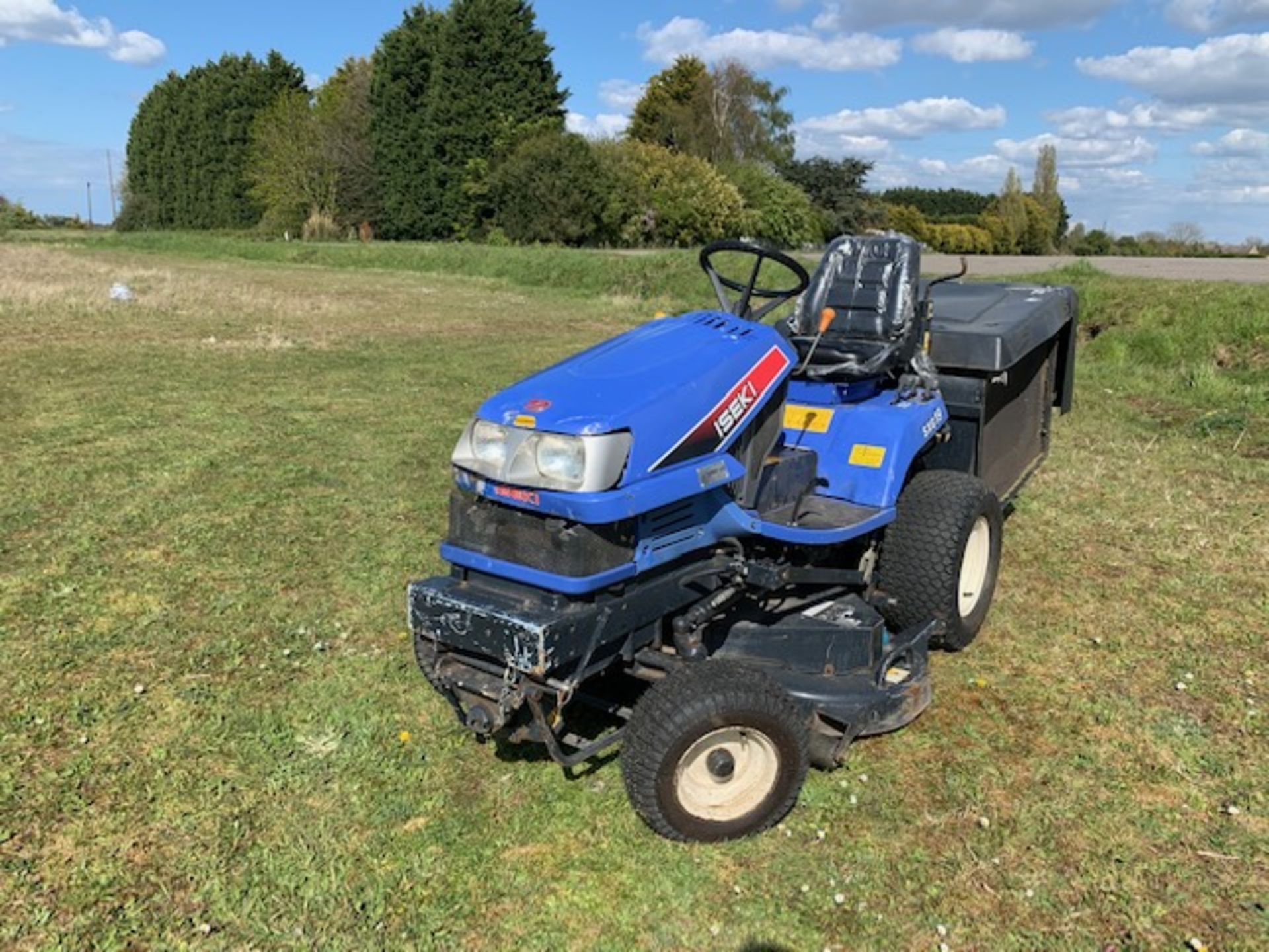 Iseki SXG19 Ride-on mower collector - Diesel