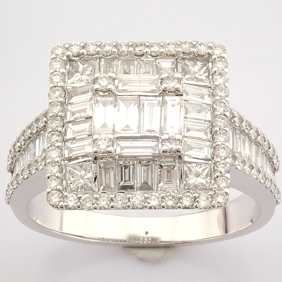 HRD Antwerp Certificated 14K White Gold Diamond Ring (Total 1.38 Ct. Stone) - Image 9 of 12